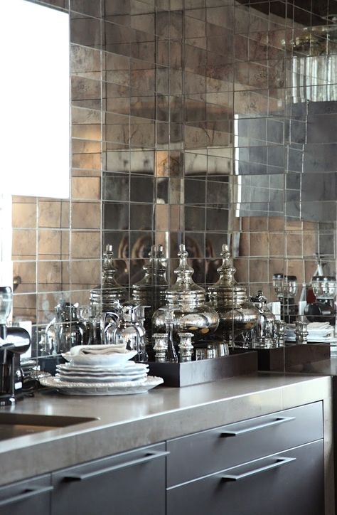 The Classic Kitchen – A Complete Source List Antique Mirror Tiles, Mirrored Tile, Unique Kitchen Design, Beautiful Backsplash, Tiles For Bathroom, Mirror Backsplash, Built In Cupboards, Kitchen Backsplash Designs, Backsplash Designs