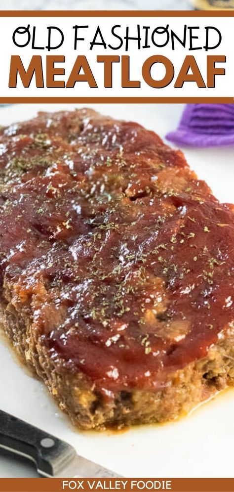 This Old Fashioned Meatloaf is perfect for anyone craving a delicious classic meatloaf recipe that is done the way it should be. Richly flavored, juicy, and perfectly fork tender. Dare I even say? This family favorite is better than your mom's meatloaf! Each bite is dripping with nostalgia and tastes like 1957. Beef Meatloaf Recipes, Tasty Meatloaf Recipe, Old Fashioned Meatloaf, Meat Loaf Recipe, Baked Meatloaf, Hamburger Dishes, Delicious Meatloaf, Beef Meatloaf, Homemade Meatloaf