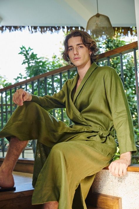 Linen Robe for Men - Handmade Jacket for man - Plus size Housecoat - Gift for him This robe, made from 100% linen, is available in a variety of colors. You can view the different color options in the listing gallery. The bathrobe is ideal for leisurely weekend mornings, as the natural linen fabric is breathable and pleasant to the touch. This elegant and comfortable bathrobe can replace your old house clothes. The high quality, natural fabrics, and unique cut allow you to wear the bathrobe as a Green Bath Robes, Bathrobe For Men, Mens Bathrobe, Men’s Hooded Robe, Linen Robe, Bathrobe Men, House Clothes, Men Plus Size, Natural Linen Fabric