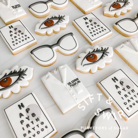 Sift & Swirl - Marilyn on Instagram: “Happy Birthday to Dr. Pham! Eyeball cookies freak me out so I had to make cookies of the full eye 😂” Eye Cookies Decorated, Glasses Cookies Decorated, Dr Cookies, Eyeball Cookies, Doctor Birthday, Cottage Food, Make Cookies, Eye Doctor, Instagram Happy Birthday