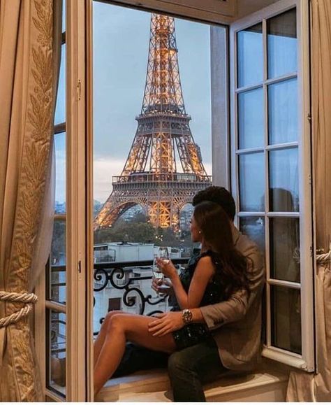 Couple Chic, Couple Travel, Classy Couple, Window View, Photo Couple, The Eiffel Tower, Romantic Travel, Travel Goals, Travel Couple