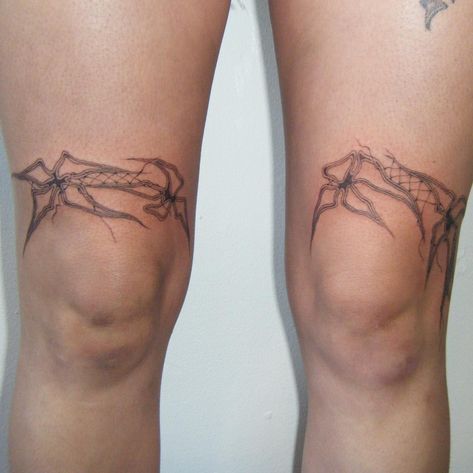 Knee Tats, Scratch Tattoo, Art Deco Tattoo, Hand Tats, Doodle Tattoo, Chicken Scratch, Little Tattoos, Get A Tattoo, Body Mods