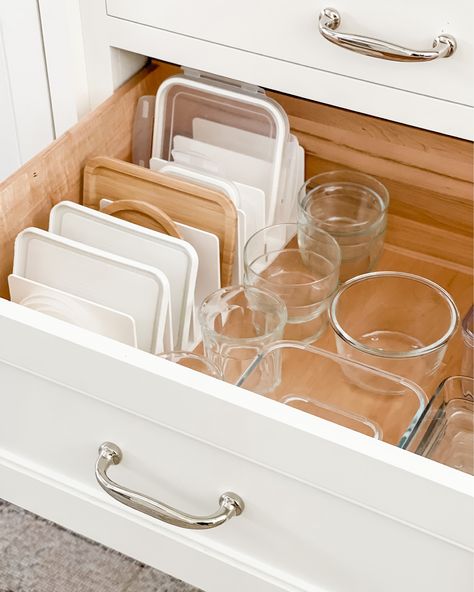 Tupperware Drawer, Tupperware Organization, Pyrex Storage, Tupperware Organizing, Kitchen Cupboard Organization, Tupperware Storage, Pantry Organisation, Pantry Remodel, House Organisation