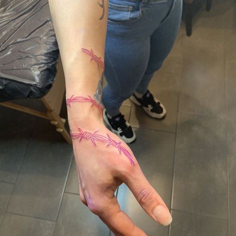 Barb Wire Tattoo, Barbwire Tattoo, Barbed Wire Tattoo, Wire Tattoo, Barbed Wire Tattoos, Cowgirl Tattoos, Cowboy Tattoos, Cross Tattoos For Women, Barb Wire