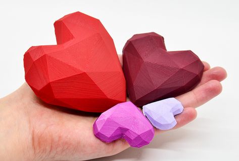 Lowpoly heart - 3D printed love from leftovers by laila_d - Thingiverse 3d Print Shop, 3d Printed Heart, Heart 3d, 3d Business, 3d Ideas, Ljubljana Slovenia, 3d Printer Projects, Valentine Print, Instagram Shop