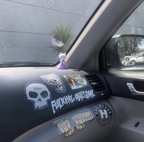 Alt Car Interior, Car Decor Inspo Aesthetic, Emo Car Interior, Decorated Car Interior Aesthetic, Alt Car Decor, Emo Car Decor, My Car Aesthetic, Goth Car Interior, Car Stickers Aesthetic