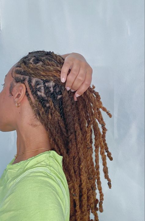 Sandy Brown Locs, Loc Styles For Long Hair Women, Natural Locks Hairstyles, Copper Brown Locs, Authentic Hairstyles, Locs With Highlights, Light Brown Locs, Locs Hairstyles For Women Long, Brown Locs