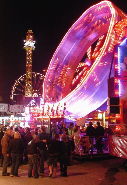 Hull Fair - Motion camera shots Hull Fair, Fair Rides, Kingston Upon Hull, Motion Photography, Hull City, Send In The Clowns, Amusement Park Rides, East Yorkshire, Parc D'attraction