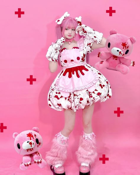 Candye Syrup, Yami Kawaii Fashion, Menhera Fashion, Yumi Kawaii, Menhera Kei, Creepy Cute Fashion, Punk Style Outfits, Gloomy Bear, Fashion Kawaii