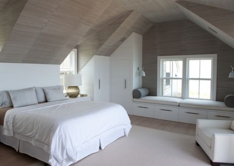 16 Smart Attic Bedroom Design Ideas Makes me wish for a loft conversion...But then I think of the mess and decide against it!                                                                                                                                                      More Attic Bedroom Closets, Slanted Ceiling Bedroom, Sloped Ceiling Bedroom, Design Ložnic, Attic Bedroom Designs, Attic Design, Attic Bedrooms, Attic Remodel, Bedroom Closet Design