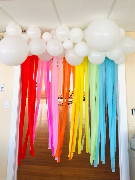 Rainbow Party Decorations For Adults, Rainbow Birthday Party For Adults, Cheap Rainbow Party Ideas, Simple Rainbow Party, Rainbow Brunch Party, Rainbow Birthday Ideas Decoration, Colorful Toddler Birthday Party, Rainbow Park Party, Reading Rainbow Birthday Party