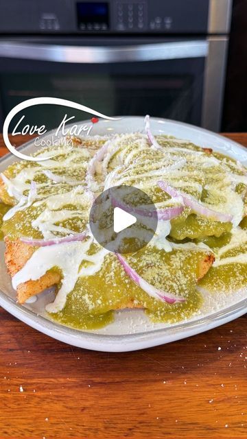 Karina Valladares on Instagram: "Chilaquiles Verdes Rellenos.
These stuffed chilaquiles in green salsa are absolutely the best! 🥰 I like to think of them as the Mexican version of ravioli 😋 With these ingredients you can make about 25 chilaquiles. hope you enjoy this recipe. Please comment down below what recipe you will like to see next. Also, check out our YouTube Channel for the full video and for more delicious recipes. Link in Bio 😊

CHILAQUILES VERDES RELLENOS INGREDIENTS:
For the salsa:
► 10 tomatillos
► 2 jalapeños
► 2 serrano peppers
► Small piece white onion
► 2 garlic cloves
► Small bunch of cilantro
► 2 tsp chicken bouillon
► 1/2 cup of the water from the veggies
► Strand of epazote
For the chilaquiles
► 2 cups of corn masa (I'm using maseca)
► Some salt
► 1 1/2 - 2 cups of Chilaquiles Recipe Mexican Green, How To Make Chilaquiles Verdes, Chilaquiles Recipe Videos, Stuffed Chilaquiles, Chilaquiles Recipe Mexican, Green Chilaquiles Recipe, Chilaquiles Rellenos, Easy Chilaquiles Recipe, How To Make Chilaquiles