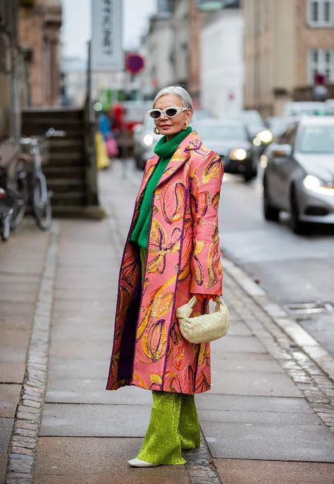 How To Rock Maximalism Fashion, According To These Street Style Experts Street Style Maximalism, 70s Maximalism Fashion, Maximalist Couture, Fashion Inspo Outfits Maximalist, Maximalist Fashion Runway, Maximalist Fashion Editorial, Fashion Maximalist, Eclectic Style Fashion, Maximalist Style Fashion