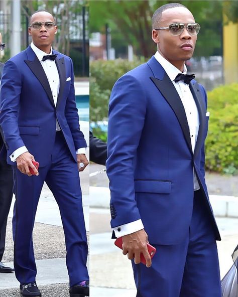 Ronnie! Now that's great genes right there!! Man!!! Ronnie Devoe, Black Music Artists, African Inspired Wedding, Black Brides, Black Celebrity News, Black Hollywood, Black Celebrities, Tv Music, Black Music