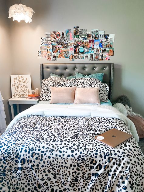 Teal And Leopard Bedroom, Pink And Leopard Bedroom, Leopard Collage, Leopard Bedroom Decor, Room Baddie, Leopard Print Bedroom, Cozy Kitchen Ideas, Leopard Bedroom, Country Bedroom Design