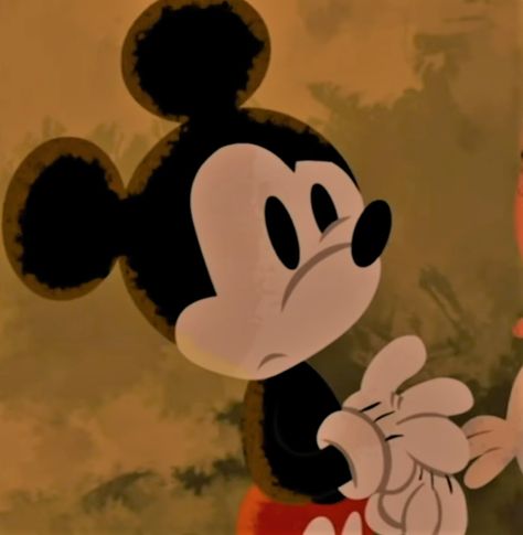 Mickey Mouse Aesthetic Pfp, Epic Mickey Wallpaper, Mickey Mouse Pfp, Mickey Mouse Aesthetic, Mickey Aesthetic, Nicky Mouse, Mickey Mouse Old, Goofy Mickey Mouse, Mickey Mouse Cute