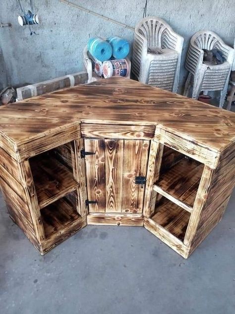 Rustic Wood Furniture Diy, Diy Projects Wood, Wood Working Ideas, Pallet Barn, Pallet Furniture Plans, Pallet Wood Shelves, Paint End Tables Diy, Paint End Tables, Pins Ideas