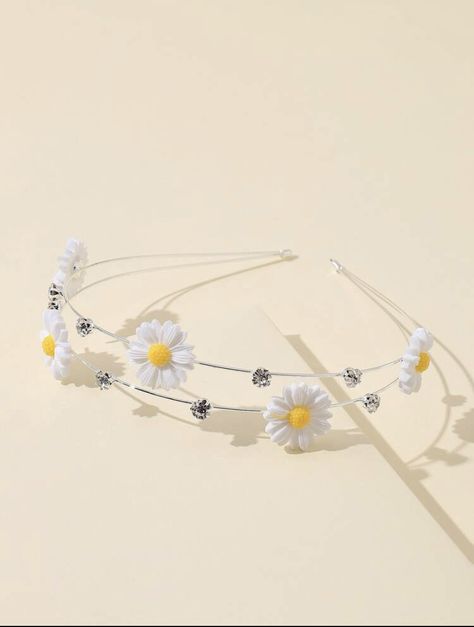 Kawaii Hair Clips, قلادات متدلية, Hair Tie Accessories, Bead Hair Accessories, Images Kawaii, Beautiful Hair Accessories, Hair Accessories Collection, Cute Headbands, Jewelry Accessories Ideas