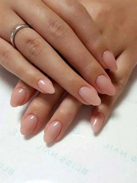 (paid link) If you have short, natural nails acrylic, this isn't a problem. You can go about your daily life just like normal while still having gorgeous nails. 2. Cheaper ... Normal Nails, Oval Nail Art, Metallic Nails Design, Natural Nail Designs, Stylish Nails Designs, Nail Design Inspiration, Metallic Nails, Oval Nails, Minimalist Nails