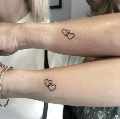 Unique Couple Tattoo, Unique Couple Tattoos, Niece Tattoo, Couple Tattoo Ideas, Matching Friend Tattoos, Small Matching Tattoos, Matching Best Friend Tattoos, Couple Matching Tattoo, Bestie Tattoo