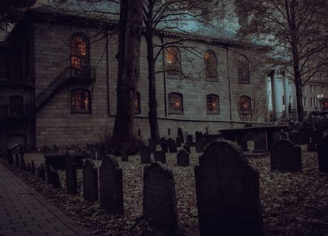 Spooky New England, Haunted New England, New England Gothic Aesthetic, New England Gothic, Regional Gothic, Gothic Atmosphere, Witches Coven, Dark Tourism, Graven Images