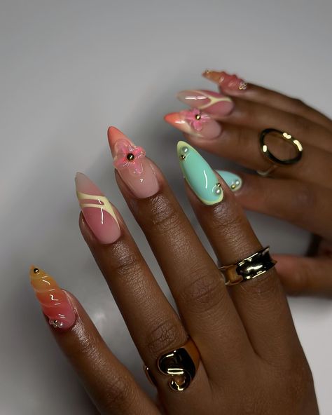 Summer cruise ready!! 🍹🍸🕶️🌞☀️ #dovenailsbysharon Almond Abstract Nails, Ethereal Nails, Nails Gems, Fashionable Nails, Almond Acrylic, Abstract Nails, Summer Cruise, Pretty Gel Nails, Almond Nails Designs