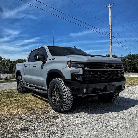 Black Silverado Truck, Chevy Silverado 1500 Custom, Black Chevy Silverado, Chevy Wheels, Silverado Ltz, Bronco Truck, Chevy Vehicles, Silverado Truck, Future Trucks