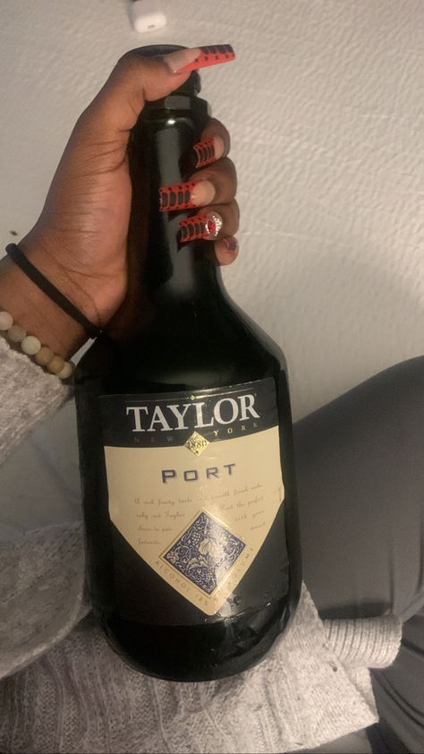 Taylor Port Wine, Drinking Vibes, Taylor Port, Ig Pics, Yummy Alcoholic Drinks, Alcohol Aesthetic, Port Wine, Aesthetic Ideas, Money Aesthetic