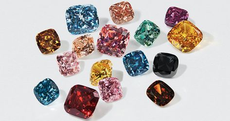 Swarovski has expanded its lab-created diamond range, introducing a collection of fancy colours at Couture Fashion Week in Paris. Diamond Color Scale, Rare Diamond, Diamond Fashion Jewelry, Jewelry Magazine, Synthetic Diamond, Color Lab, Color Scale, Man Made Diamonds, Fancy Color Diamonds