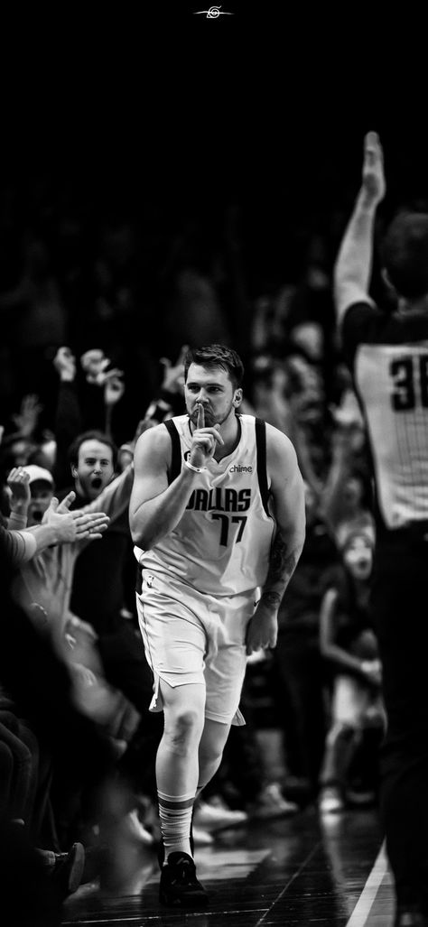 Luka Doncic Wallpaper Iphone, Luka Doncic Wallpaper, Nba Wallpapers Stephen Curry, Best Nba Players, Cool Nike Wallpapers, Michael Jordan Basketball, Nba Art, Luka Doncic, Basketball Is Life