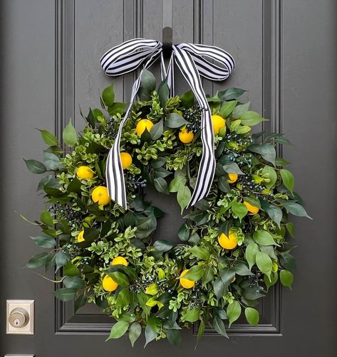 Taste of Summer NEW 2023 Yellow Lemons Wreath Blueberries - Etsy Front Porch Wreaths, Lemon And Blueberry, Wreath Alternative, Fruit Wreath, Porch Wreath, Celebration Decor, Lemon Wreath, All Season Wreath, Summer Door Wreaths