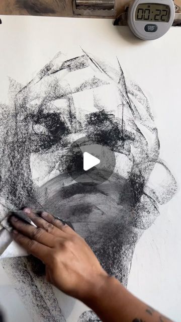 Josh Hernandez on Instagram: "1 minute portrait sketch" Face Drawing Emotion, Practicing Drawing Faces, Sketch Ideas Portraits, Face Drawing Charcoal, Charcoal Drawing Portrait Faces, Charcoal Tutorial Step By Step, Charcoal Easy Drawing, Charcole Portraits, Charcoal Portrait Tutorial