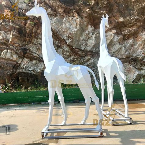 standing tall giraffe statue white geometric animal decor DZ-66 Giraffe Sculpture, Giraffe Metal Art, Large Giraffe Stuffed Animal, Metal Giraffe Sculpture, Dallas Zoo, Giraffes Statues, Giraffe Sculptures & Statues, Geometric Shapes Design, Statues For Sale