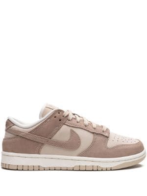 Brown Beige, Nike Shoes (men), Preppy Girl, Swoosh Logo, Nike Dunk Low, Dunk Low, Nike Dunk, Nike Dunks, New Nike