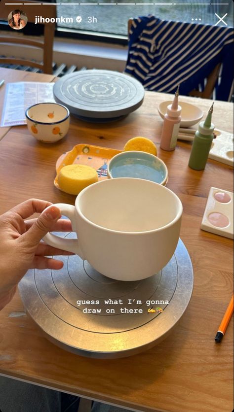 #aesthetic #mug #life #story #instagram #explore #pinterest How To Make Clay, Art Story, Life Story, Insta Stories, Story Instagram, Cute Mugs, Ig Story, Clay Art, Ceramic Pottery