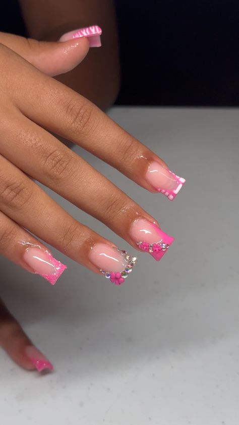 Hot Pink Birthday Nails Short, Short Acrylic Nails For Birthday, Hot Pink Nails Birthday, Birthday Nails 13, Hot Pink Square Acrylic Nails, Short Hot Pink Nails With Design, Nails For 13th Birthday, Hot Pink Nails Short, Hot Pink Short Nails