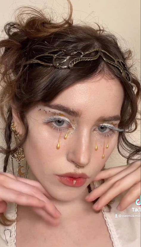 Reinassance Makeup, Heavenly Bodies Makeup, Angel Makeup Gold, Renesance Makeup, Greek Inspired Makeup, Rennisance Faire Makeup, Hozier Inspired Makeup, Angelic Look Makeup, Aphrodite Makeup Goddesses