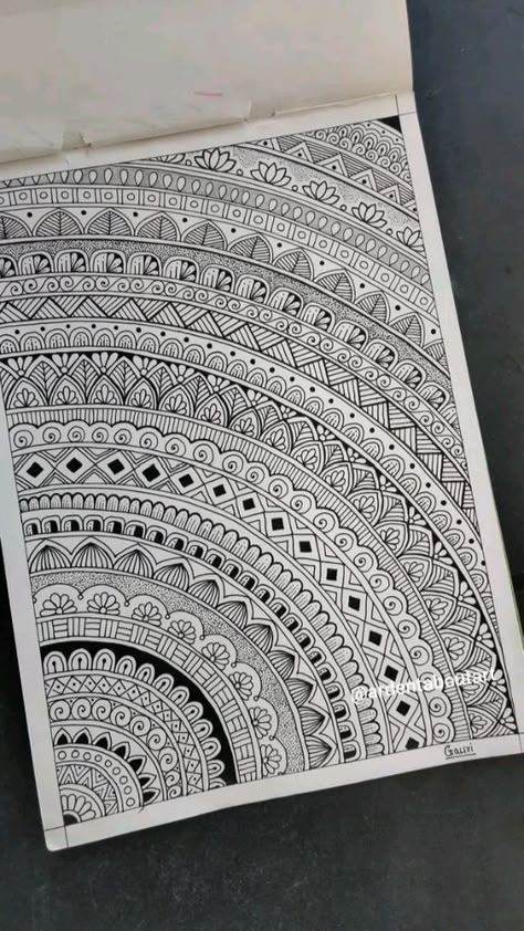 Mandala Art Basic Mandala Design For Beginners, Circle Mandala Design Simple, Simple Easy Mandala Art For Beginners, Mandala Border Designs For Projects, Aesthetic Border Ideas Simple, Mandala Art Easy For Kids, Easy Mandala Art For Kids, Mandala Art Simple Easy, Mandala Art Design Creative Beautiful