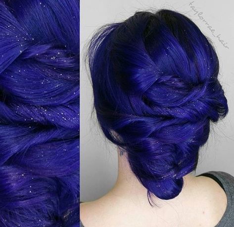 THE FORMULA: Intoxicating Indigo - Wellness - Modern Salon Indigo Hair, Hair Color Crazy, Super Hair, Pretty Hair Color, Hair Color Blue, Hair Dye Colors, Cool Hair Color, Purple Hair, Color Ideas