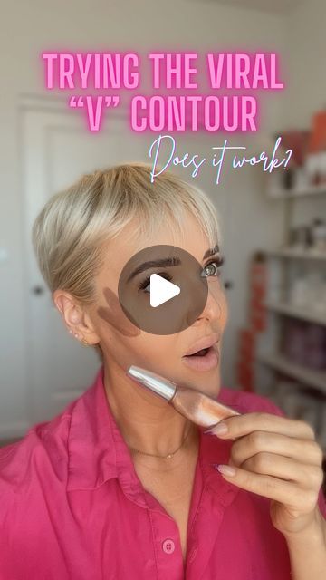 Hᴇᴀᴛʜᴇʀ 💕 Over 40 beauty and skincare specialist on Instagram: "Is a “V” contour the new thing!? What do you think of this beauty hack!? Is it a YES 👍🏼 OR NO 👎🏼 for you?   #beautyhacks #beautytips #beautytrends #viraltrend #beforeandaftermakeup #makeuptrends #makeuptutorial" Makeup Ideas 40 For Women, Contour Makeup Over 40, Glam Makeup Looks Over 40, Best Way To Contour Face, Contour For 50 Year Old, Makeup Tutorial Women Over 40, Best Contour Makeup Over 40, How To Contour Your Face Over 40, Contour For Older Women