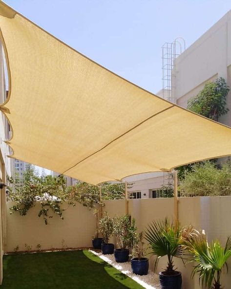 Privacy Sun Shade, Sail Shade Pergola, Front Patio Shade Ideas, Sun Shade Sail Ideas Patio, Canopy Outdoor Backyard Shade, Shade Sails For Patio Ideas, Shade Sails For Privacy, Shade Sail Backyard Ideas, Small Backyard Shade Ideas