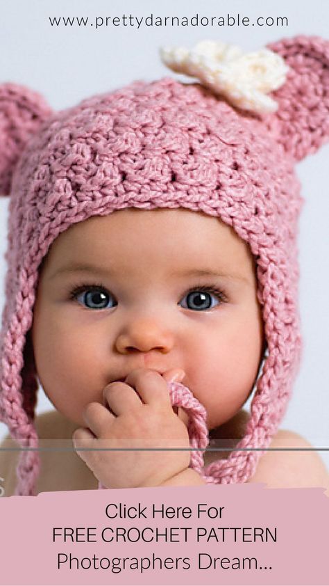 Are you looking for a free crochet hat pattern for your baby? This chunky yarn hat with or without earflaps is perfect for keeping your little one warm. The best part is that it comes with a matching diaper cover pattern and video tutorial. So you can make the perfect set for your baby. Crochet Bear Hat Pattern, Crochet Toddler Hat, Bear Hat Pattern, Crochet Bear Hat, Girls Crochet Hats, Crochet Diaper Cover, Hat With Ears, Crochet Baby Beanie