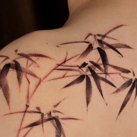 文西 on Instagram: "“修修玉雪身”   I love bamboo, I tattoo bamboo, sometimes lush, sometimes slovenly, sometimes very pliable and strong, and sometimes like ripples in water.  #newtraditionaltattoo #newtattoos #asiantattoo #chinesepainting #chinesetattoo #shanghaitattoo #beijingtattoo #tattooideas #patterntattoo #colourtattoo #inkpaintingtattoo #chinesepainting #orientaltattoos #tattoogirl #singleneedletattoo ##bamboo #bambootattoo   Equipment Sponsor： @dragonpestlecartridge" Bamboo Leaf Tattoo, Ripple Tattoo, Ripples In Water, Shadow Tattoo, Bamboo Tattoo, Single Needle Tattoo, Chinese Tattoo, Asian Tattoos, Bamboo Leaves