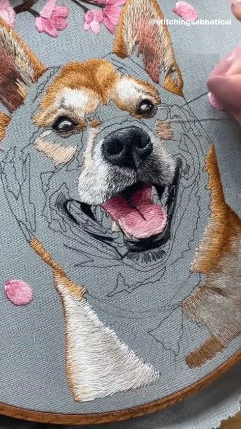 Realistic Embroidery, Hand Embroidery For Beginners, Embroidery Dog, Embroidery Video, Embroidery Artwork, Portrait Embroidery, Dog Embroidery Designs, Ribbon Embroidery Tutorial, Cute Sewing Projects