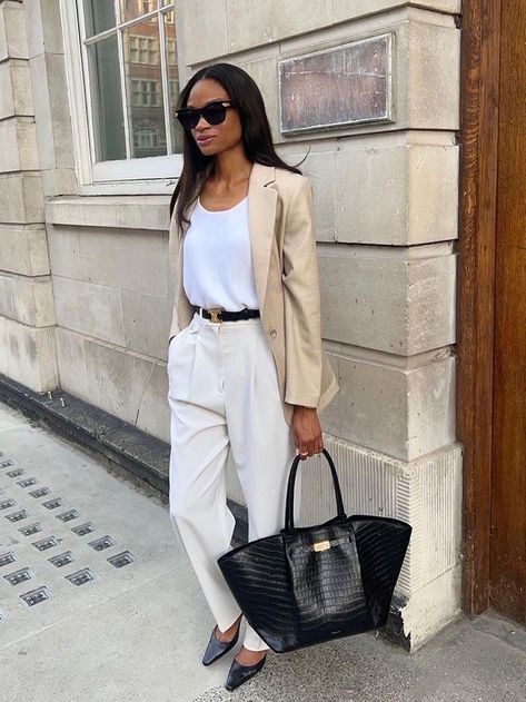 15 Casual Work Outfits That Make Office Dressing Feel Downright Effortless Going To Dinner Outfit Casual, Going Outfits, Spring Outfits College, Outfits Vest, Best Business Casual Outfits, Outfit Office, Outfit Elegantes, Latina Outfit, Office Clothes