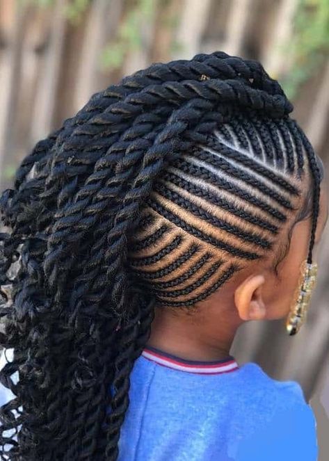 10 Stunning Braided Mohawk Hairstyles with Weave – HairstyleCamp Braided Mohawk Hairstyles For Black Hair, Braided Mohawk Black Hair, Cornrow Mohawk, Mohawk Braid Styles, Natural Hair Mohawk, Mohawk Braids, Hairstyles With Weave, Braided Mohawk Hairstyles, Braided Mohawk