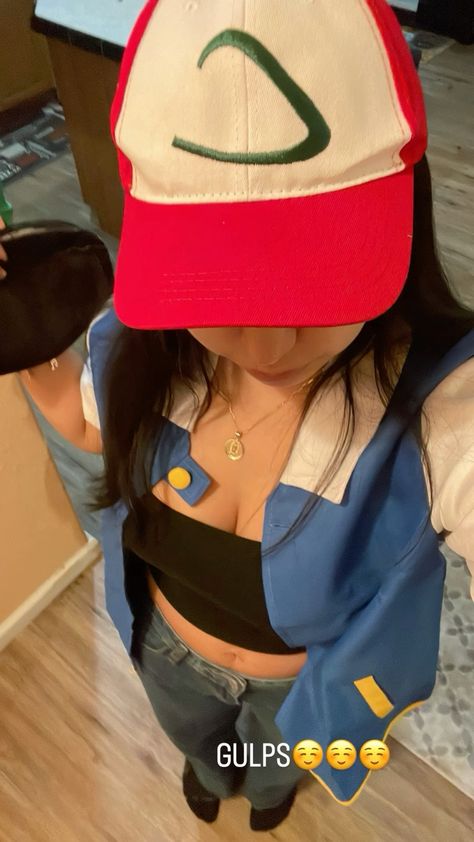 Ash Ketchum Halloween inspo Costume :) #ashketchum #pokemon #pikachu #halloweencostumeideas #halloween #baddie #inspo #simplecostume #cosplay #blackhair Female Ash Ketchum Costume, Ash Cosplay Pokemon, Ash Ketchum Costume, Ash Ketchum Cosplay, Halloween Baddie, Pokemon Costumes, Pokemon Clothes, Core Core, Ash Pokemon