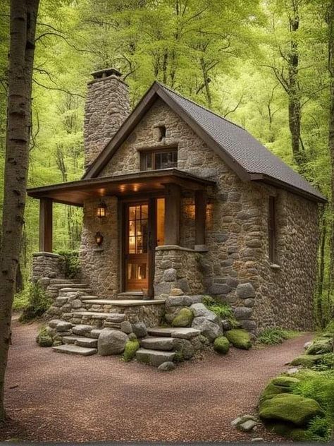 Rustic English Cottage, Small Stone Cottage, Country Cottage Living, Stone Cabin, Cottage Tiny House, Cabin Rustic, Log Cabin Rustic, Stone Cottages, Country Cottages