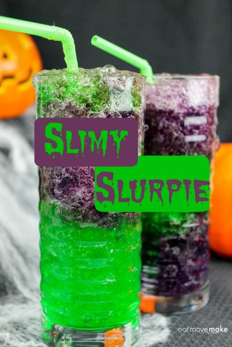 Dinner Videos, Halloween Party Drinks, Halloween Punch, Easy Halloween Food, Kid Drinks, Delicious Drink Recipes, Fall Recipe, Halloween Cocktails, Halloween Goodies