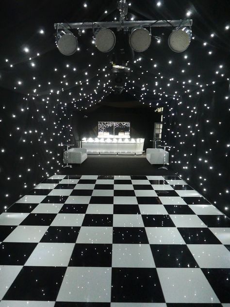 White Party Lights, Black Party Asthetics, Black And White Ball Sweet 16, 1975 Party Ideas, White And Black Decorations Party, Black And White Elegant Party Decor, Black And White Ball Party Theme, Black White Party Decor, Black White Decorations Party